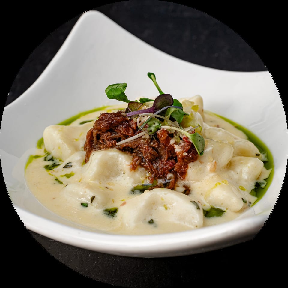 Savor Our Lunch Offerings